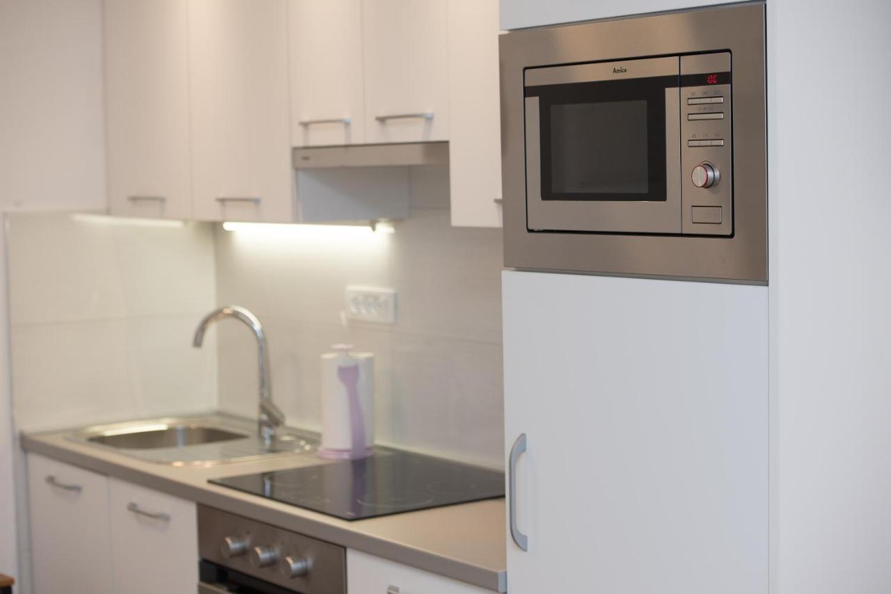 Luxury Studio Apartment Honeymoon สปลิท ภายนอก รูปภาพ